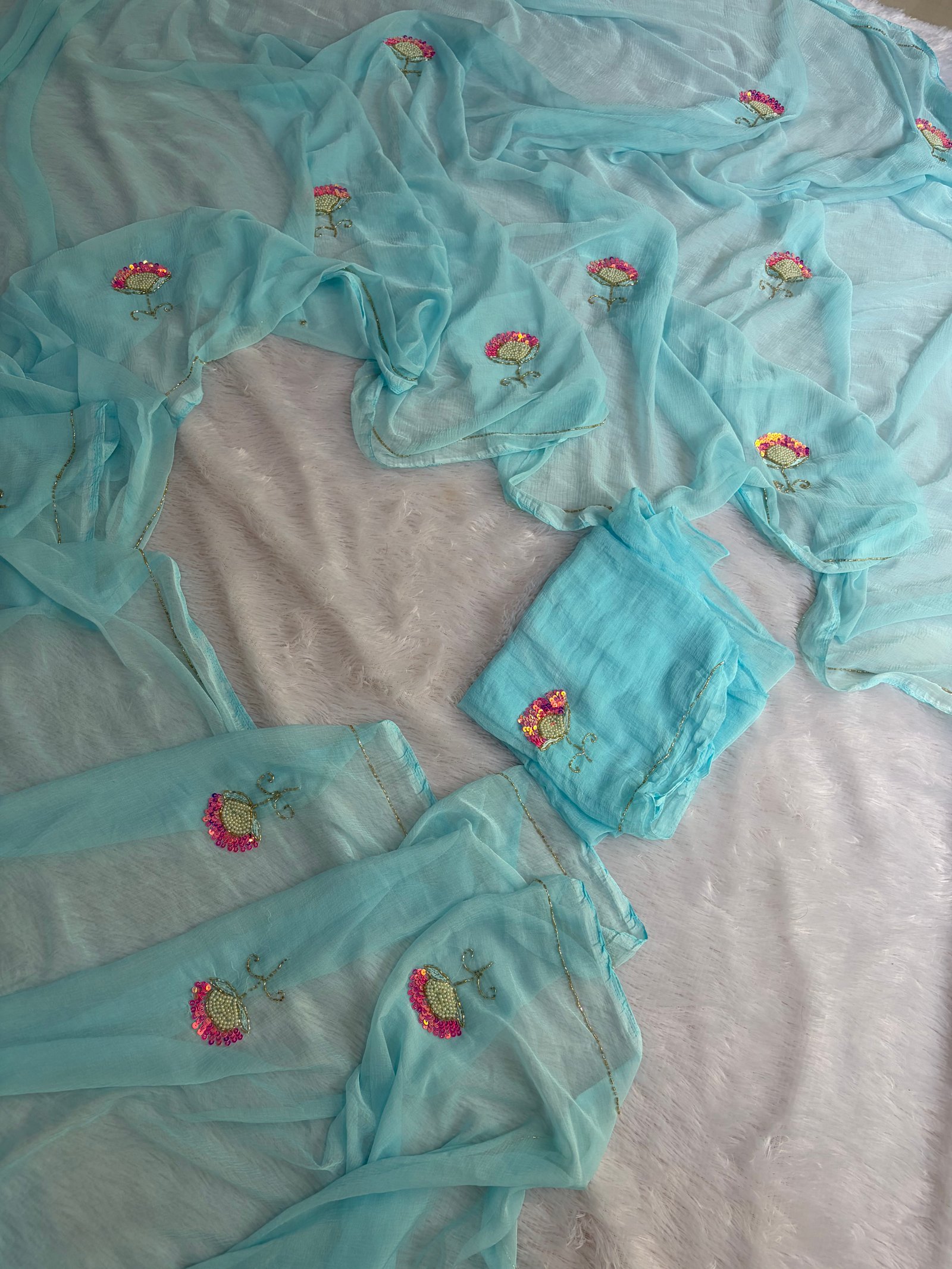 SKY BLUE PHUL